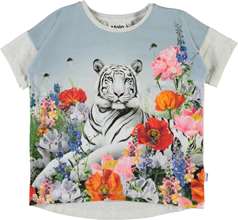 Raeesa T-shirts & Tops